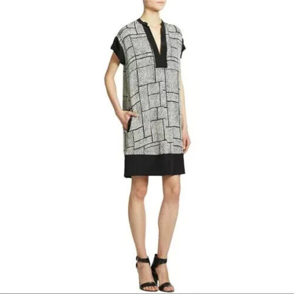 Vince Dot Grid V-neck Pocketed 100% Silk Shift Dress In Black White Size XS